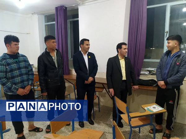  بازدید از دبیرستان‌های دخترانه عشایری عفاف و شبانه‌روزی پسرانه عشایری فارس