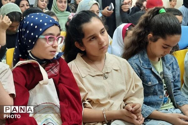 یک روز شاد برای کودکان و نوجوانان دماوند به مناسبت هفته ملی کودک