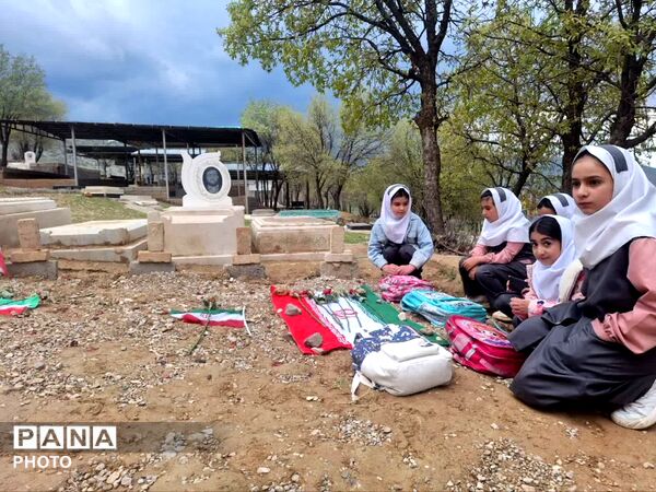 تجدید میثاق با شهدا؛ گامی در مسیر تربیت نسل ولایی در خرم‌آباد