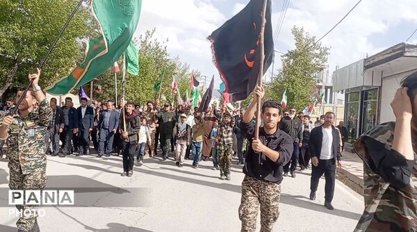 دنا صحنه شکوه و حماسه شد