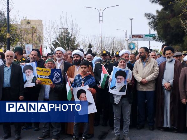 ابراز وحدت و همدلی سمنانی‌ها با مردم مظلوم فلسطین در روز قدس