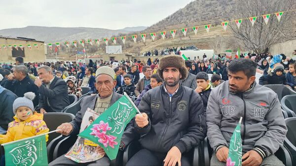 تجدید میثاق مردم با آرمان‌های انقلاب در سایه وحدت و ایمان