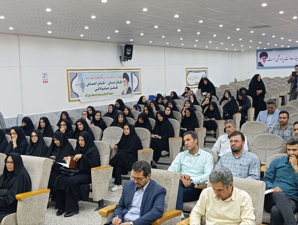جلسه مدیران مدارس در شهرستان خلیل آباد 