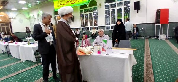 رویداد دانش‌آموزی «کتابت نور» در کاشمر برگزار شد