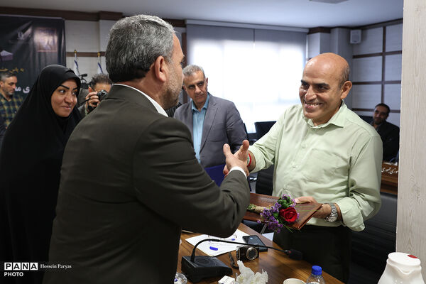 نشست خبری معاون وزیر آموزش و پرورش و رئیس سازمان مدارس و مراکز غیردولتی و توسعه مشارکت‌های مردمی