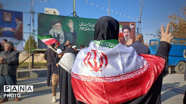  بیعت مردم رزن با سومین رهبر نظام مقدس جمهوری اسلامی ایران