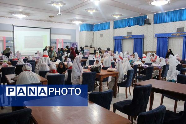 حضور رئیس سازمان دانش آموزی کشور در جشن تکلیف دختران مدرسه هوانیروز