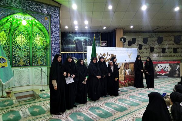 آغاز سفر دختران چهاردانگه به سوی دیار نور و سرزمین مقدس