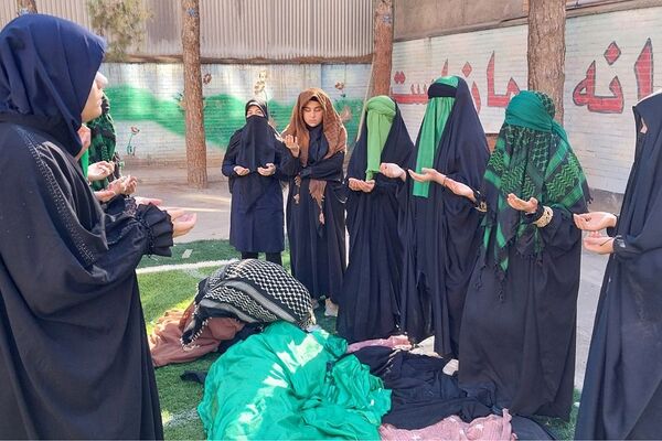 مراسم سوگواری شهادت حضرت فاطمه(س) در مدارس ناحیه 2 بهارستان
