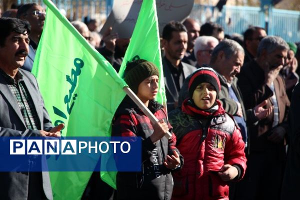 اجتماع بزرگ سوگواران فاطمی در کاشمر 