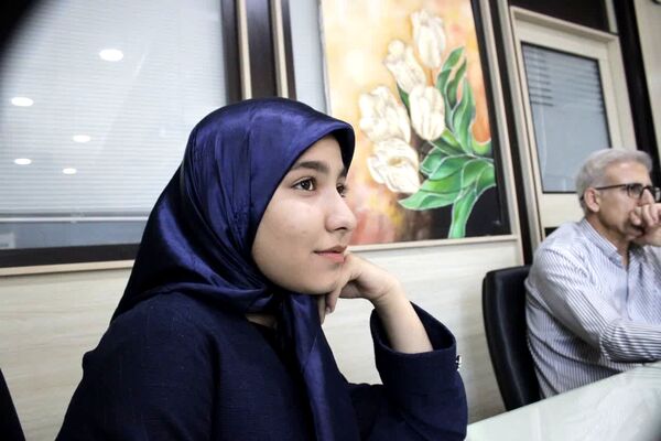 نشست صمیمی دانش‌آموزان خبرنگار پانا با مدیرکل آموزش و پرورش کهگیلویه و بویراحمد 