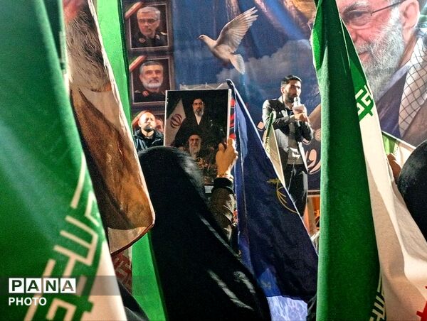 موج پنجاه و سومین اجتماعات شبانه در نیشابور