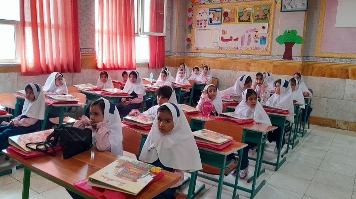 اختلاف سطح درسی دانش‌آموزان تأثیرات منفی بر یادگیری و پیشرفت تحصیلی آن‌ها دارد