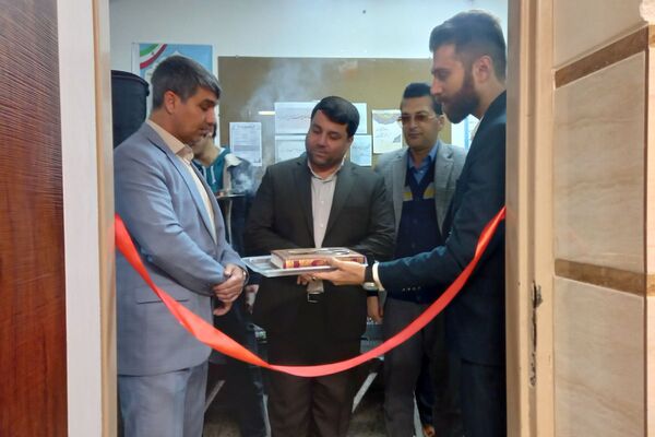 بیعت نوجوانان مدرسهٔ امام خمینی (ره) قرچک با آرمان‌های امام راحل در چهل و هفتمین جشن پیروزی انقلاب 