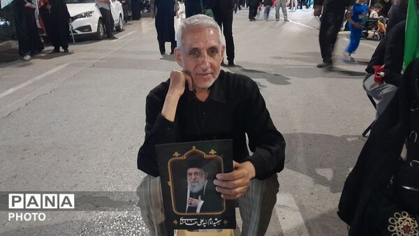 نیشابور در سوگ؛ حضور پرشور مردم در مسجد جامع برای شب چهارم محرم