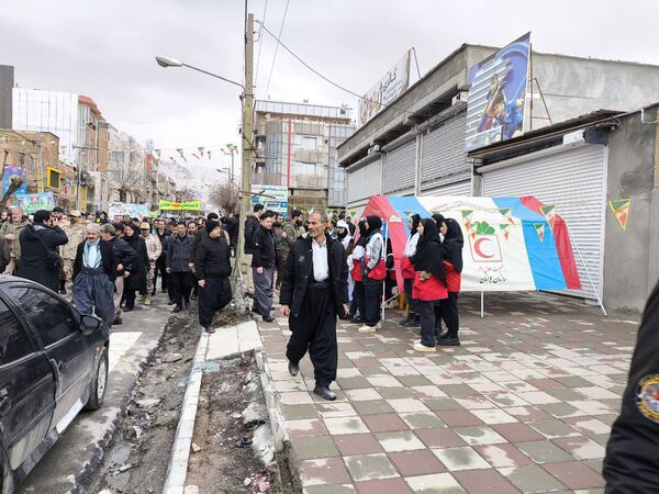 شکوه حضور مردم بانه در راهپیمایی 22 بهمن