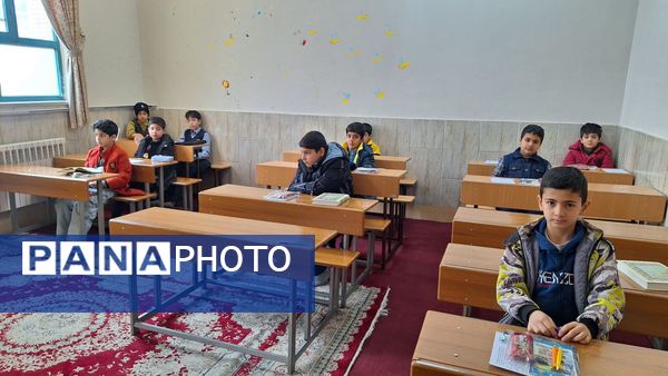 مسابقات قرآن و احکام پسران ابتدایی در دارالقرآن امام حسین(ع) ناحیه ۶ مشهد