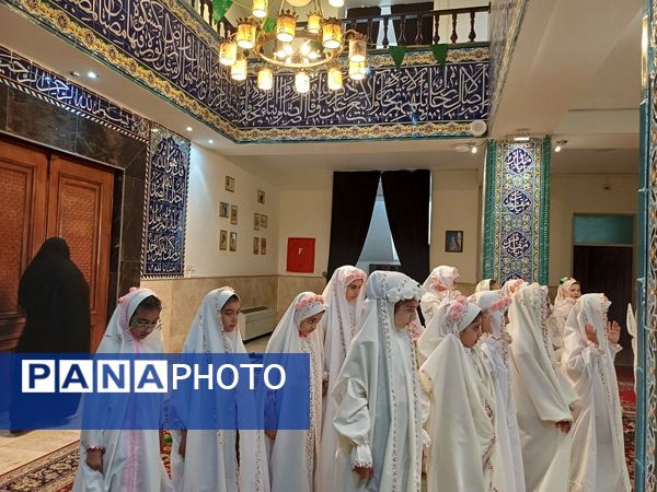 برگزاری جشن تکلیف دانش‌آموزان دبستان گلهای‌شادی ناحیه ۲ کرج