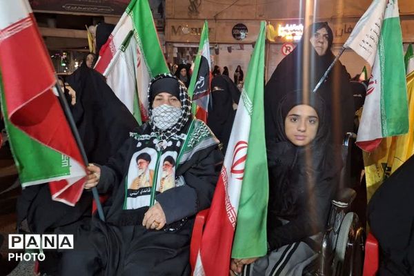 فیروزکوه در صدمین شب استقامت