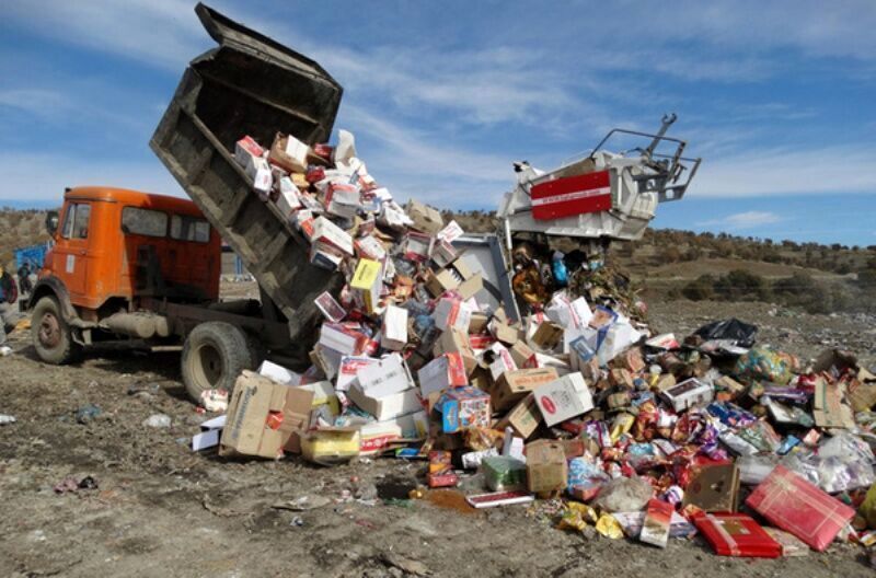 بیش از یک میلیون کیلوگرم/ لیتر مواد غذایی فاسد کشف و معدوم شد