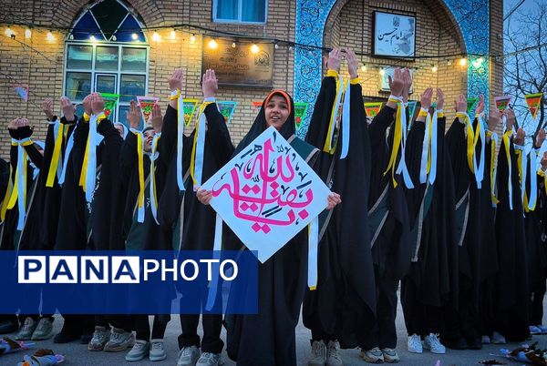 اجرای گروه سرود"هیئت دختران طوبی"در موکب های سطح شهرستان بام و صفی آباد 
