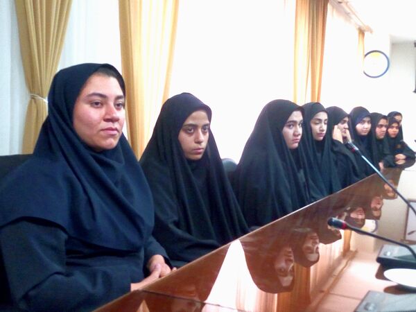 کارگروه دائمی  دختران نوجوان  شهرستان کاشمر 
