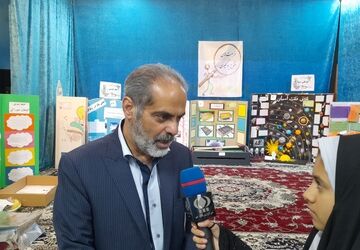 افتتاح نمایشگاه جابر‌بن‌حیان در ناحیه ۳ آموزش و پرورش قم