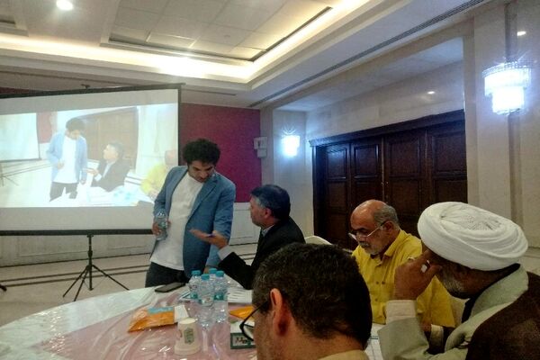دوره و کارگاه تعاملی مربی، راهبر نسل جدید در مشهد