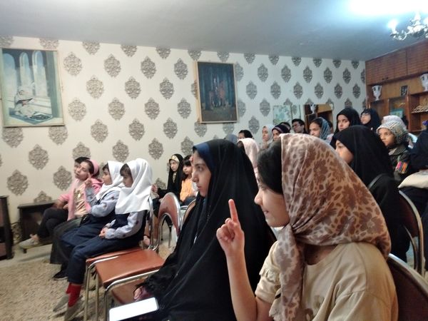 آموزش مقدماتی خبرنگاری در کانون ١۵ خرداد ناحیه ٣ آغاز شد