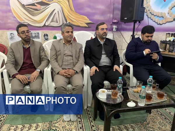 بازدید مدیرکل آموزش و پرورش استان اصفهان از مدرسه حضرت زینب (س) ناحیه ۴ (در طرح نماد)