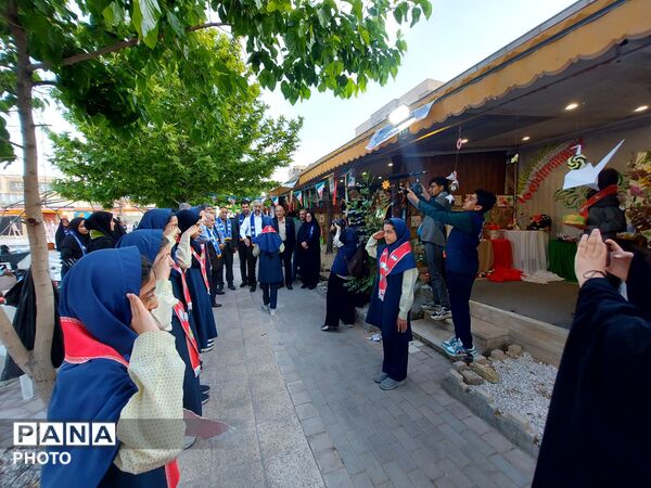 بازدید معاون فعالیت های سازمان دانش آموزی کشور از پاتوق برمدار ایران