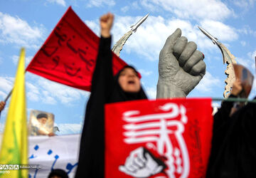 آیین وداع جاماندگان تشییع پیکر رهبر در شهرستان ورزقان