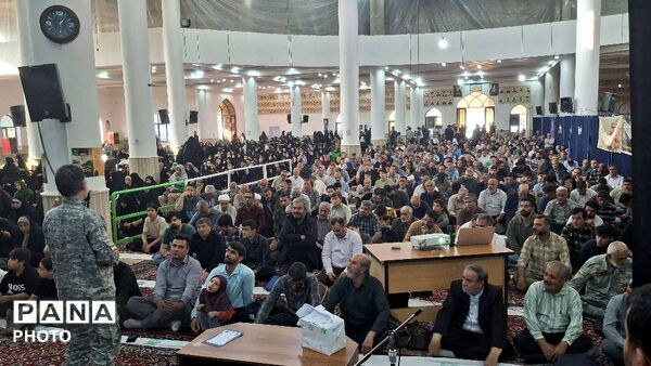 گردهمایی پرشور «جان فدا» ؛ تجدید پیمان با آرمان‌های انقلاب