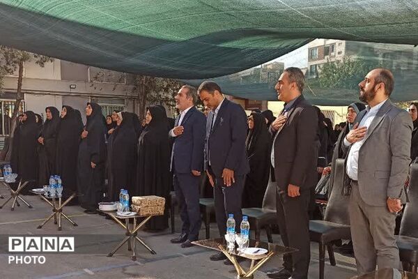 آیین نواختن زنگ مهر با حضور مدیر آموزش و پرورش ناحیه دو شهرری 