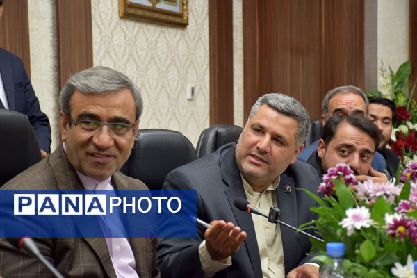 رونمایی از اطلس فرصت‌های اقتصادی تربت‌حیدریه با حضور استاندار خراسان رضوی