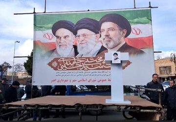 بیعت مردم اهر با سومین علمدار انقلاب اسلامی ایران