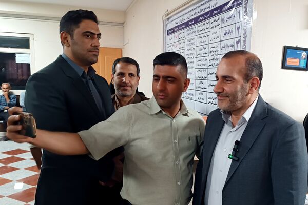 بازدید استاندار کرمانشاه از چند شعبه اخذ رأی