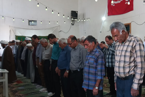برگزاری نماز عید قربان در زرقان 