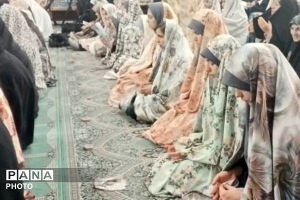 ماه مبارک رمضان، فرصتی برای منور شدن قلوب به نور قرآن