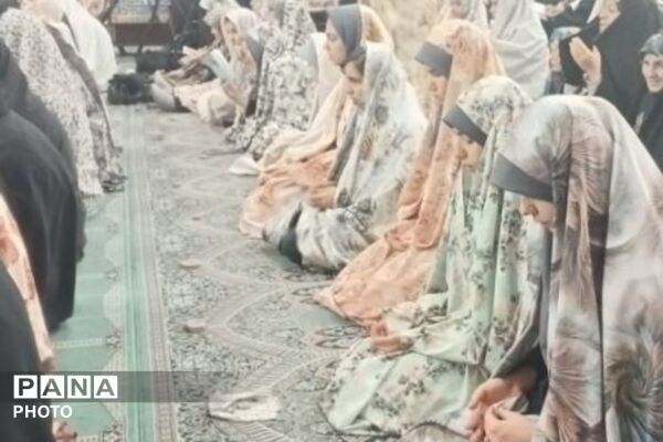 ماه مبارک رمضان، فرصتی برای منور شدن قلوب به نور قرآن