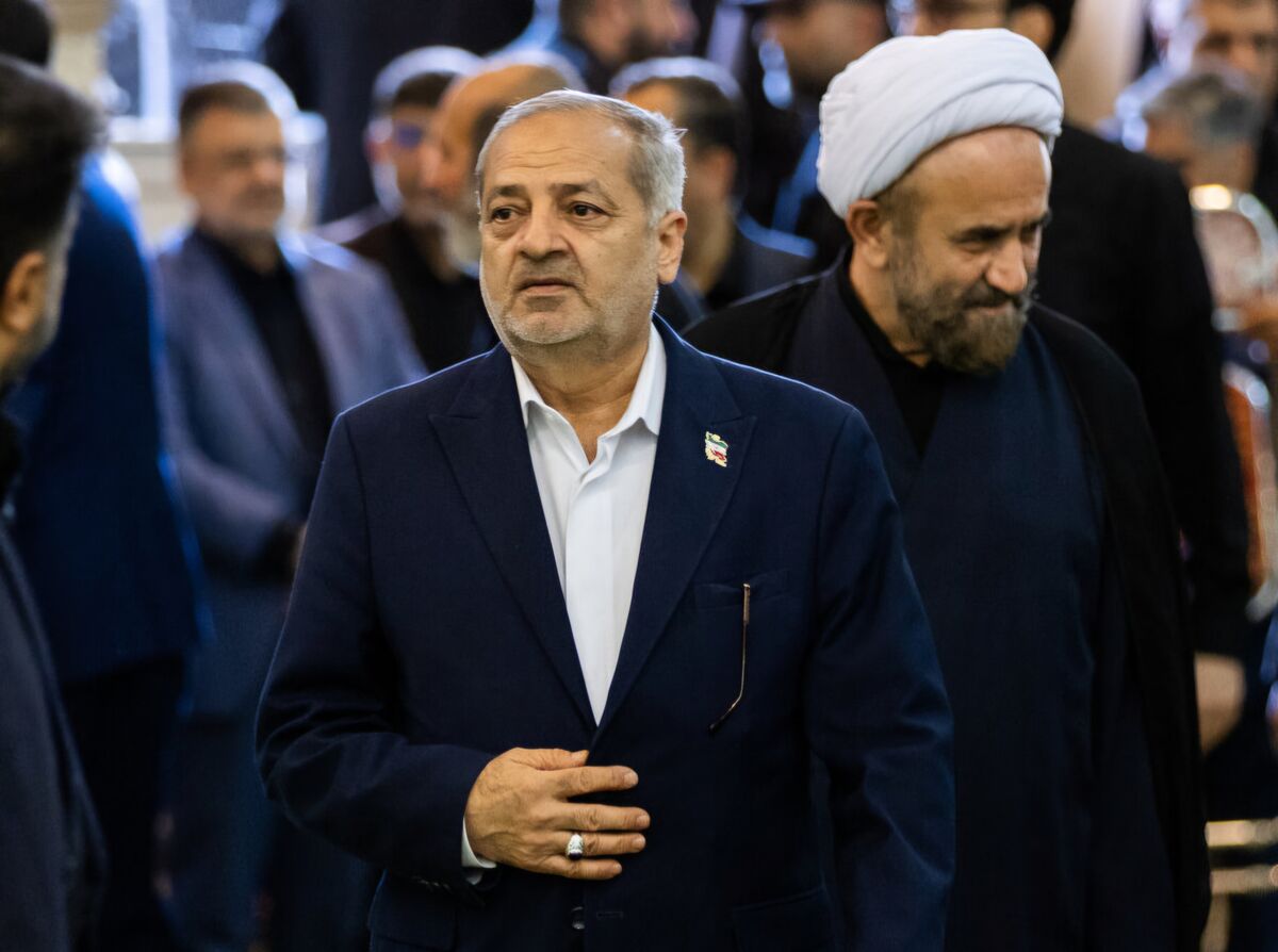 حضور وزیر آموزش و پرورش در مراسم بزرگداشت &laquo;آقای شهید ایران&raquo; در مصلای امام خمینی(ره)