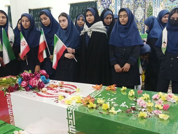 آیین استقبال و تشییع شهدای گمنام