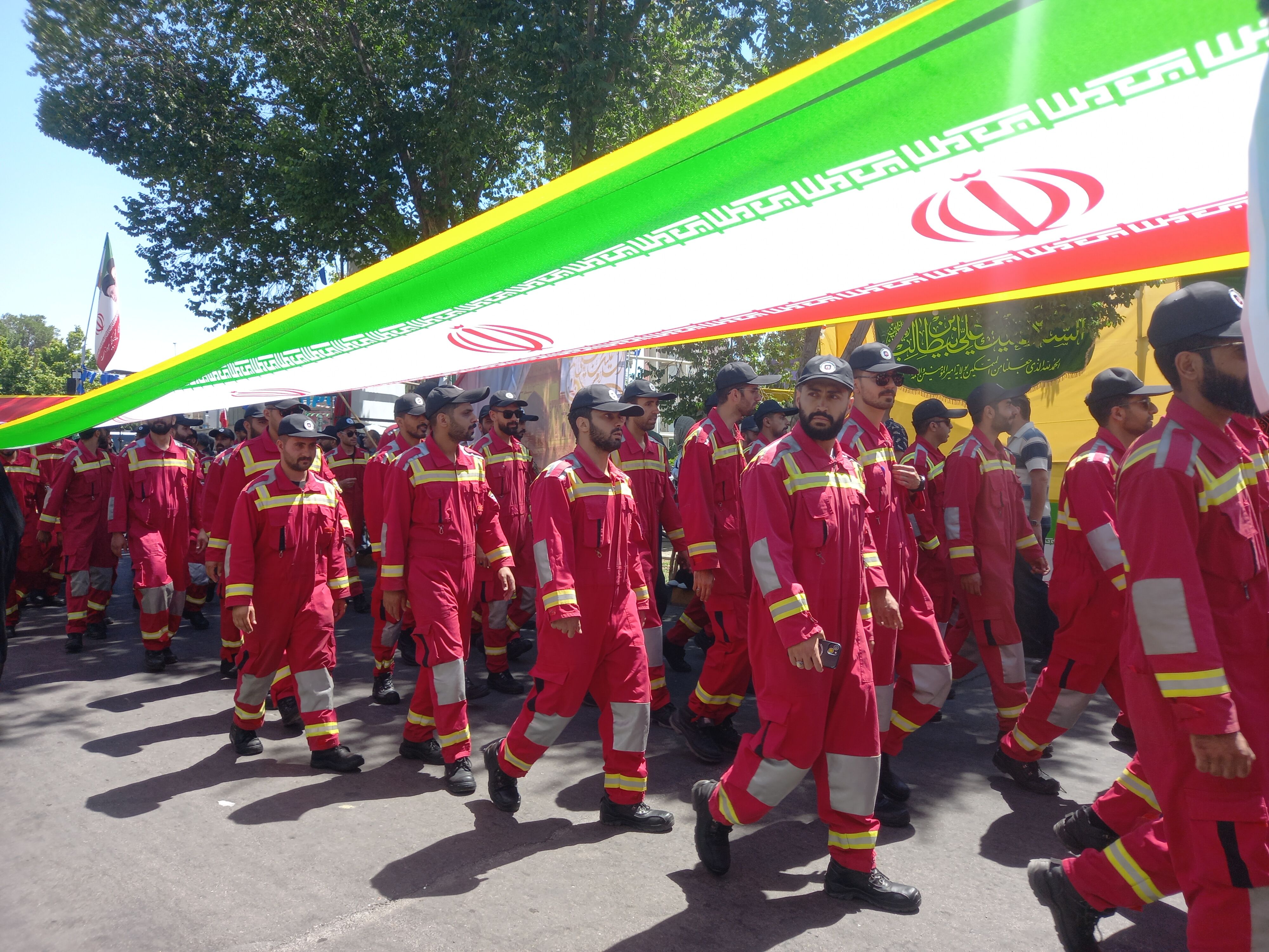 برگزاری مهمونی کیلومتری غدیر در اصفهان
