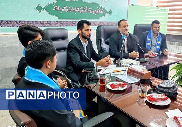 نشست هم‌ اندیشی دانش‌آموز خبرنگاران پانا در شهرستان کلات