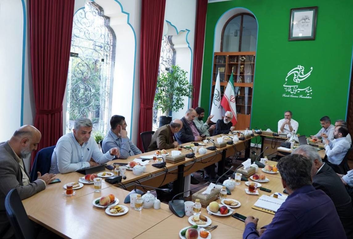 جشنواره باید بهانه‌ای برای ایجاد فضایی شاد در شرایط امروز باشد