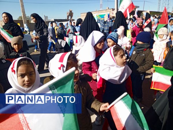 13 آبان غرور دانش‌آموزان ایرانی