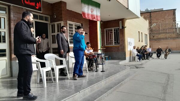 جشن میلاد امام علی (ع) و روز پدر در مدرسه ابوریحان بیرونی 