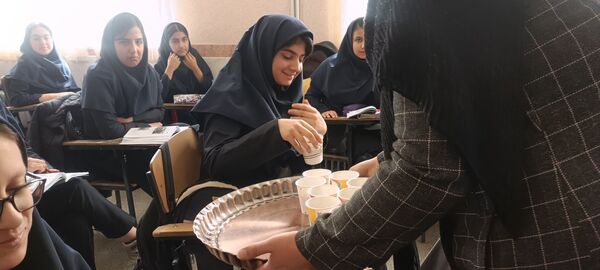 برپایی موکب دانش‌آموزان فراهانی در ایام فاطمیه