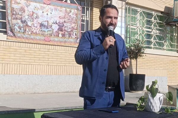 برپایی نمایشگاه "مادرم فاطمه" در دبیرستان مهر نیشابور