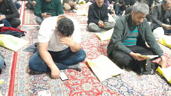 احیای نوزدهمین شب‌ ماه رمضان در مسجد امام صادق (ع) با حضور پرشور مردم کرج
